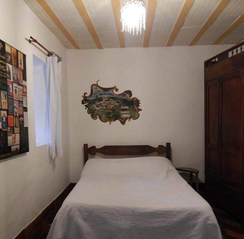 Pouso Das Glicinias - B&B Ouro Preto  Exterior foto