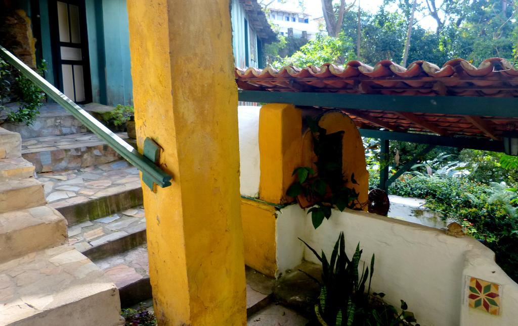 Pouso Das Glicinias - B&B Ouro Preto  Exterior foto